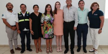 Sesiona Mesa de Trabajo entre Secretaría de Ecología y Medio Ambiente y el Ayuntamiento de Isla Mujeres