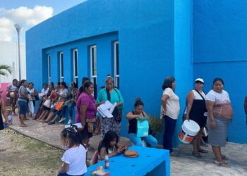 Se suma Atenea Gómez a programa estatal “Mujer es Vida” que impulsará calidad de vida de mujeres isleñas