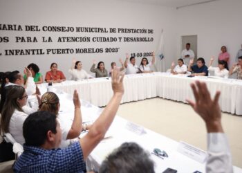 Juventud de Puerto Morelos, sector fundamental para desarrollo de la sociedad: Blanca Merari