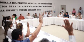 Juventud de Puerto Morelos, sector fundamental para desarrollo de la sociedad: Blanca Merari
