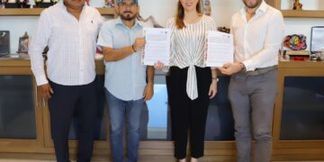 Firma Atenea Gómez acuerdo con CAPA para mejorar servicio de agua potable en Isla Mujeres