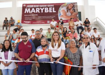 Arranca Marybel Villegas con gran éxito brigadas de salud “Abre los ojos con Marybel”