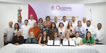 Blanca Merari firma Declaratoria de Acuerdos Anticorrupción para los municipios del Estado