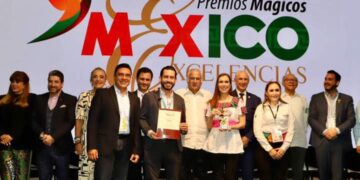 Isla Mujeres triunfa en el Tianguis Turístico como destino de Excelencia
