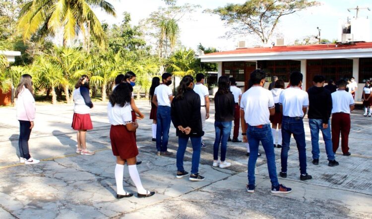 Más de 5 mil alumnos de Puerto Morelos, de vacaciones durante Semana Santa