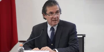 Edmundo Jacobo Molina renuncia como Secretario Ejecutivo del INE