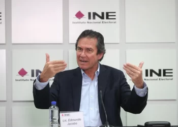 Edmundo Jacobo Molina renunció por “ataques” del oficialismo: Lorenzo Córdova