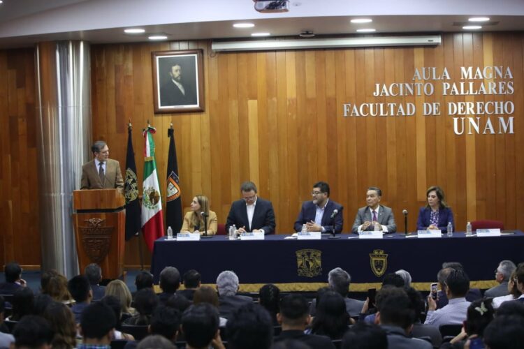 Pide Lorenzo Córdova al TEPJF que atienda preocupaciones del INE