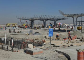 Ya se cuenta con todo el derecho de vía para el tren elevado del AIFA: AMLO