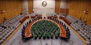 Presenta Morena solicitud de transparencia sobre finiquito de Lorenzo Córdova