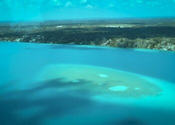 AMLO supervisa obras del Tren Maya en Chetumal