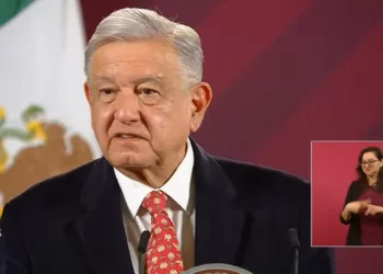AMLO critica a la OEA frente a la crisis que vive Perú