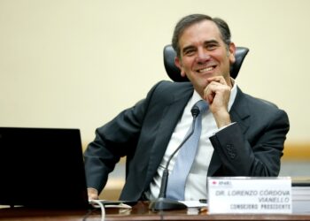 Lorenzo Córdova sí recibirá más de $9 millones por liquidación, asegura Morena