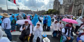 Declina Ricardo Monreal marchar con sus simpatizantes al Zócalo de la CDMX