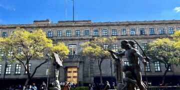 Entregan organizaciones en la SCJN recurso contra el "plan B"