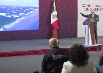 Deben verificar expertos ecocidio de minera Calica en Playa del Carmen, señala AMLO