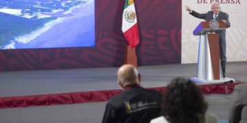 Deben verificar expertos ecocidio de minera Calica en Playa del Carmen, señala AMLO