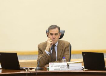 Lorenzo Córdova propone acuerdo para volver a leyes previas a reforma electoral