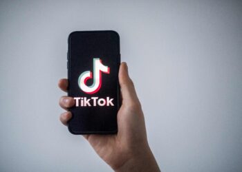 En México no prohibimos TikTok, hay libertad completa: AMLO
