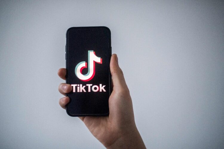 En México no prohibimos TikTok, hay libertad completa: AMLO