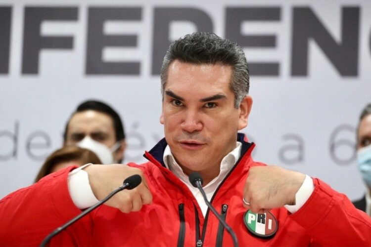 El PRI adelanta su voto contra propuestas para consejeros del INE