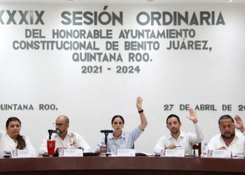 Cabildo aprueba destino final del sargazo, descuento en predial y cuenta pública 2022