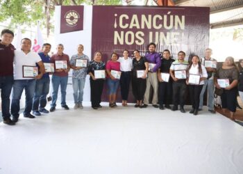 Ana Paty Peralta resalta a primeros pobladores en “Cancún nos une”