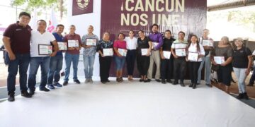Ana Paty Peralta resalta a primeros pobladores en “Cancún nos une”