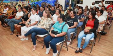 Promueve Atenea Gómez integración familiar a través de talleres dirigidos a mujeres