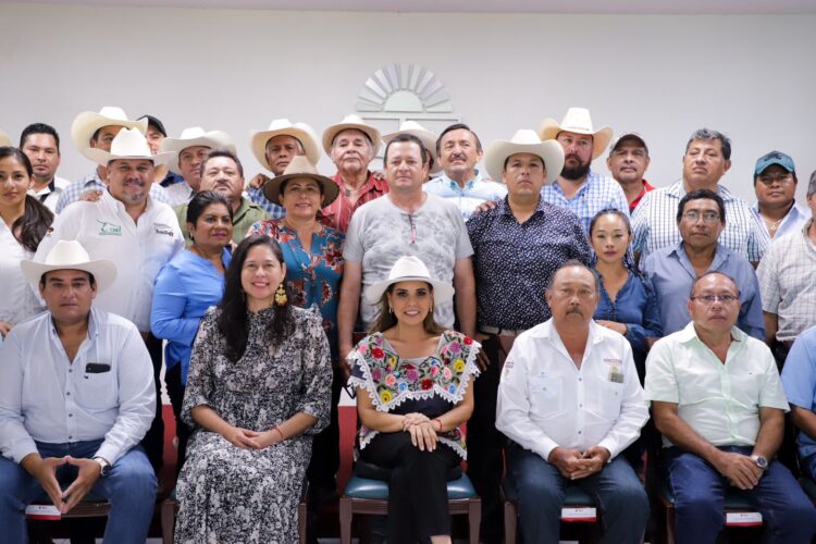 Se suma sector ganadero al Nuevo Acuerdo por el Bienestar y Desarrollo de Quintana Roo