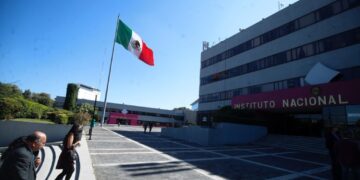 Guadalupe Taddei pide a funcionarios del INE no repetir errores en presupuesto