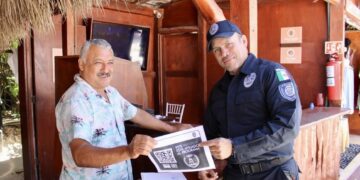 Más negocios de Puerto Morelos se incorporan a estrategia de seguridad