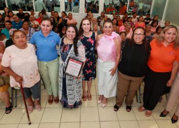 Impulsa Atenea Gómez entorno familiar saludable con “La Relación Consciente en la Familia”