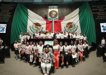 Presenta niñez quintanarroense propuestas para transformar al Estado