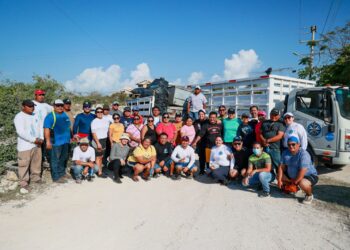 Promueve Atenea Gómez limpieza y orden en Isla Mujeres a través del "Limpiatón"