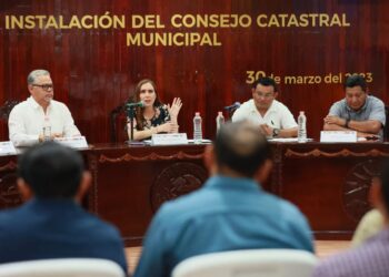 Atenea Gómez, firme en el combate a la corrupción en Isla Mujeres