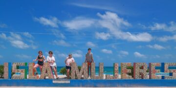 Isla Mujeres, con exitosa promoción en eventos de talla internacional