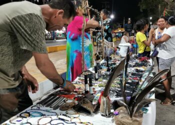 En Leona Vicario crece la aceptación del programa Joven Emprendedor