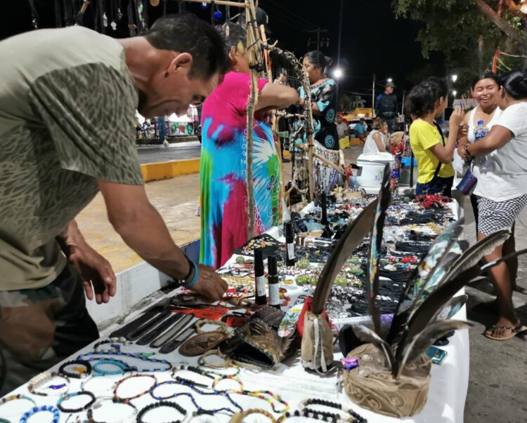 En Leona Vicario crece la aceptación del programa Joven Emprendedor