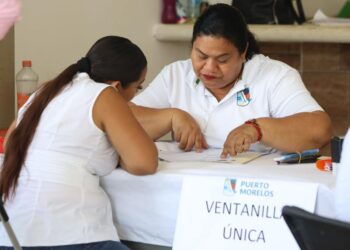 Rinde frutos campaña en Puerto Morelos para regularización de negocios de bajo riesgo