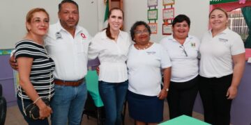 Trabaja Atenea Gómez en mejoramiento de las escuelas de Isla Mujeres