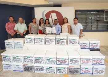 Blanca Merari entrega a Auditor Superior del Estado la Cuenta Pública 2022 de Puerto Morelos