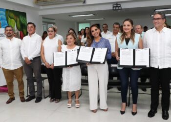 Presenta Mara Lezama nueva tarjeta de salud que agiliza, transparenta y combate a la corrupción