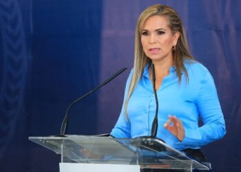 Estoy enfocada en gobernar y esperaré los tiempos: Lili Campos