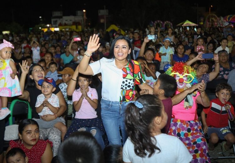 Blanca Merari celebra en grande a niñas y niños de Puerto Morelos