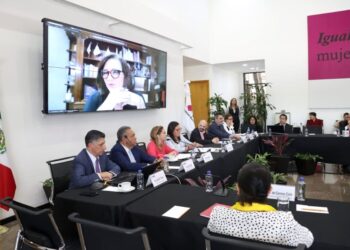 INE sortea a personas que recibirán votos de mexicanos en el extranjero