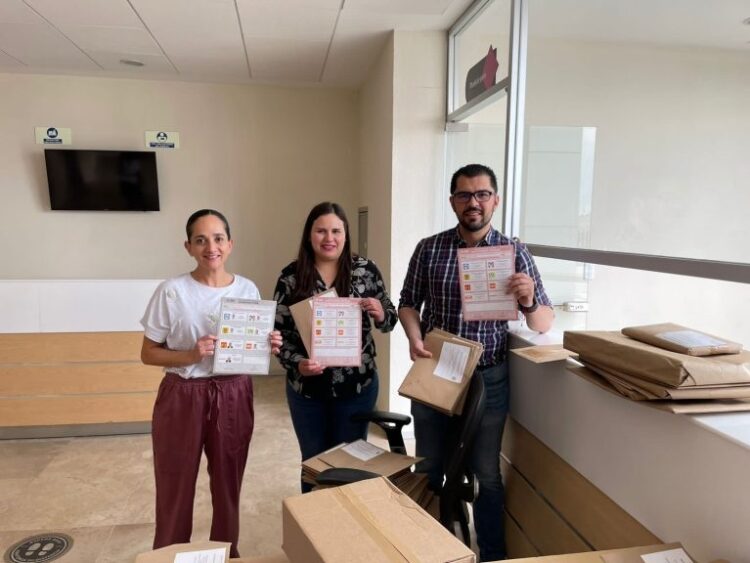Recibe INE boletas para voto de mexicanos en el extranjero