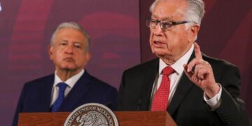 Manuel Bartlett presenta informe de obras asociadas al Tren Maya