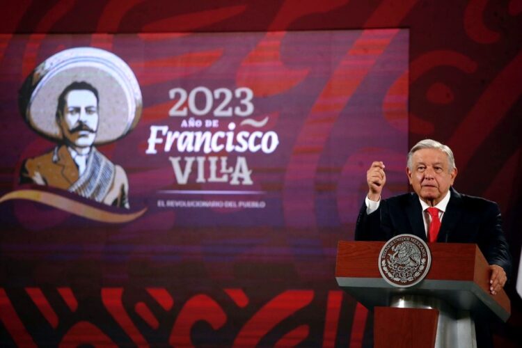 Adicional a compra de trece plantas se emprenden otros proyectos eléctricos: AMLO