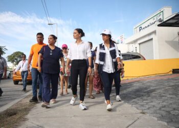 Trabajamos por una ciudad limpia y ordenada, asegura Ana Paty Peralta